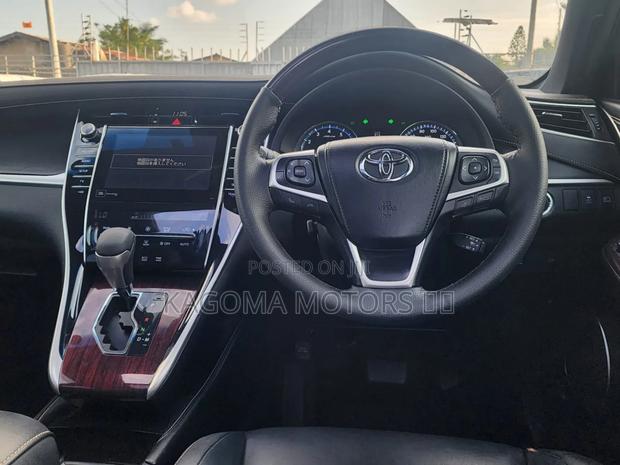 Toyota Harrier 2014 White