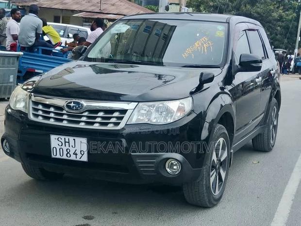 Subaru Forester 2.5X Automatic 2011 Black