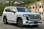 Toyota Land Cruiser 2023 White for sale