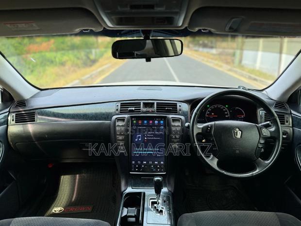 Toyota Crown 2007 Pearl