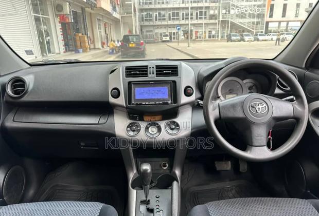 Toyota RAV4 2008 White
