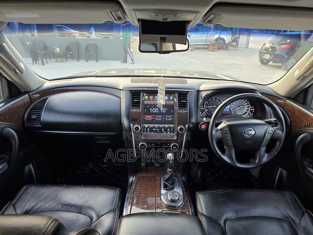 Nissan Patrol 2018 Gray