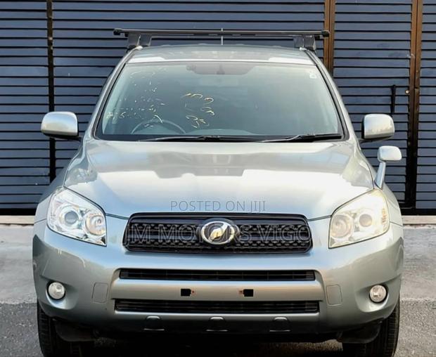 Toyota RAV4 2007 Green