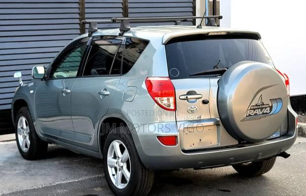 Toyota RAV4 2007 Green