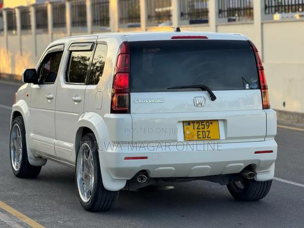 Honda Crossroad 2008 White