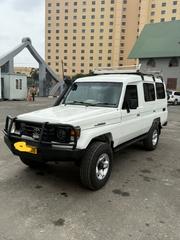 Toyota Land Cruiser 2007 White for sale