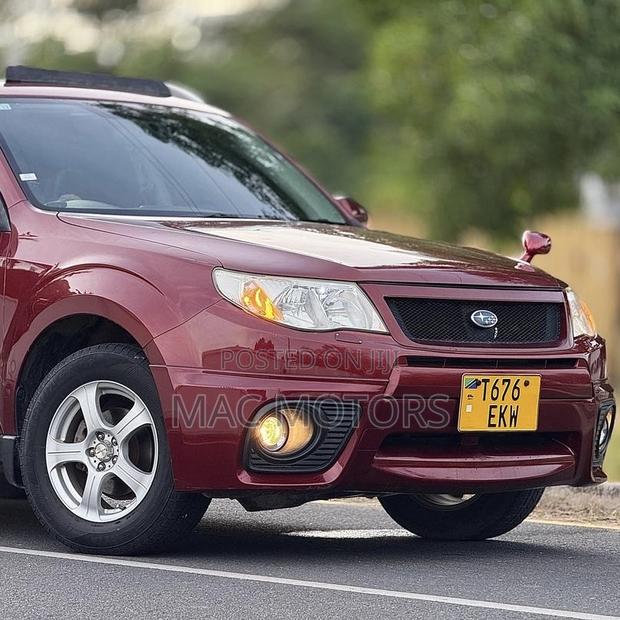 Subaru Forester 2011 Burgundy