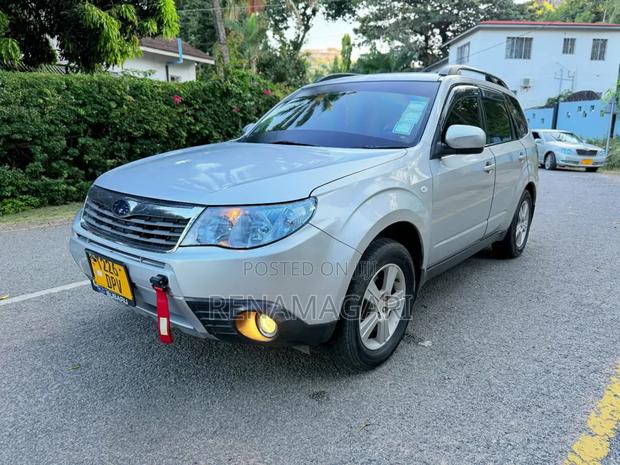 Subaru Forester 2009 Silver