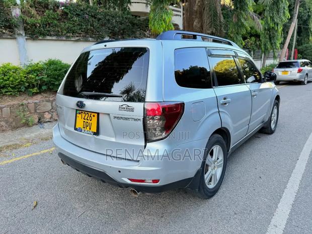 Subaru Forester 2009 Silver