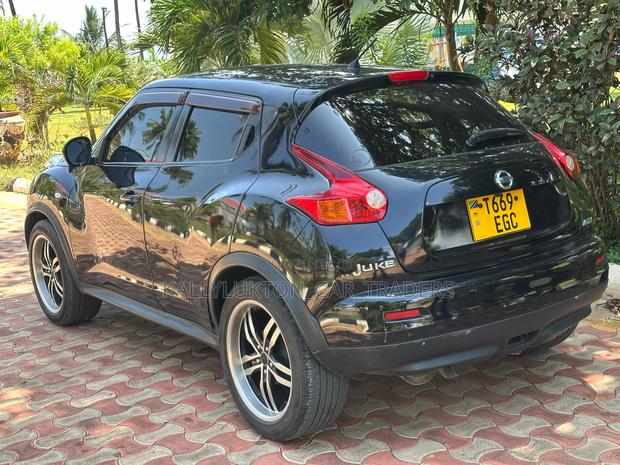 Nissan Juke 2012 Black