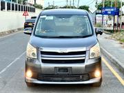 Toyota Noah 2009 Gray for sale