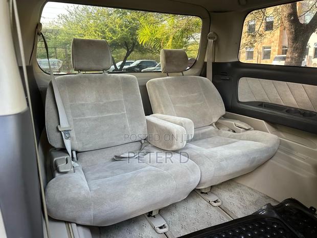 Toyota Harrier 2004 Black