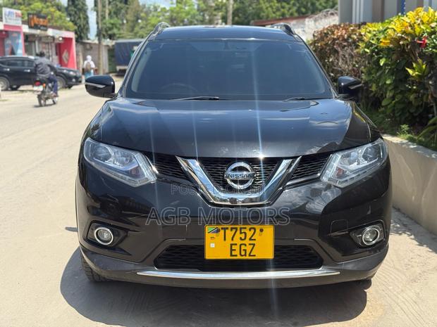 Nissan X-Trail 2014 Black