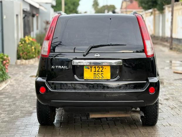 Nissan X-Trail 2005 Black