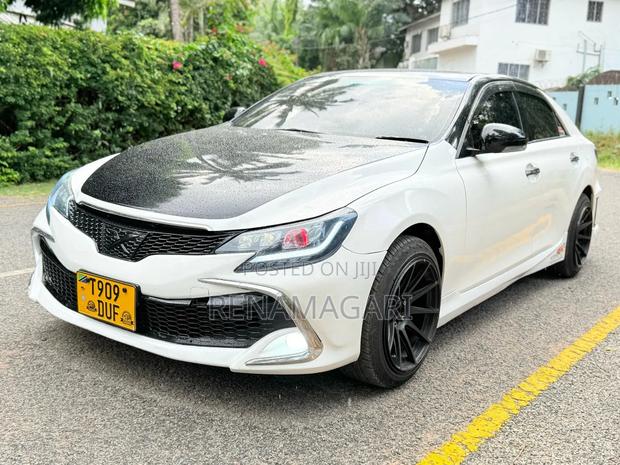 Toyota Mark X 2012 White