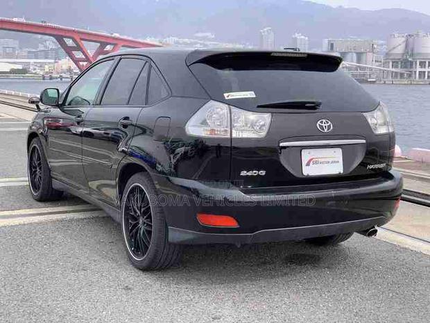 Toyota Harrier 2006 Black