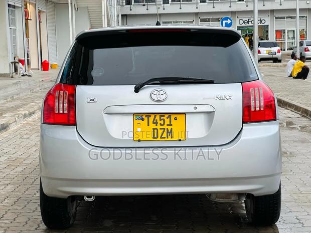 Toyota Corolla RunX 1.5 X AWD 2004 Silver