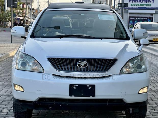 Toyota Harrier 2.4 2006 White