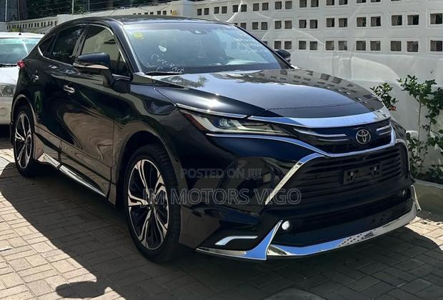 Toyota Harrier 2023 Black