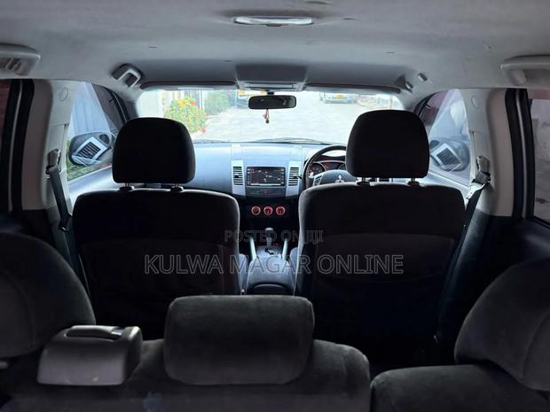 Mitsubishi Outlander 2008 Silver