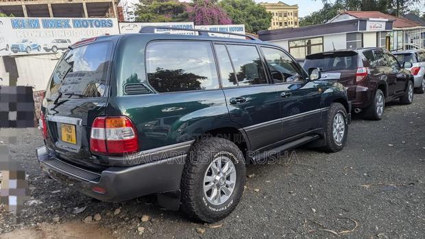 Toyota Land Cruiser 1999 Blue