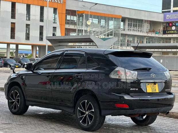 Toyota Harrier 2005 Black