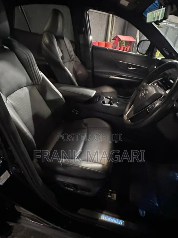 Toyota Harrier 2022 Black
