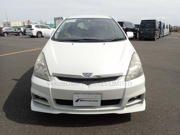 Toyota Wish 2004 Pearl