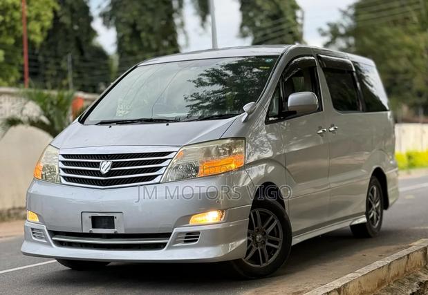 Toyota Alphard 2007 Silver