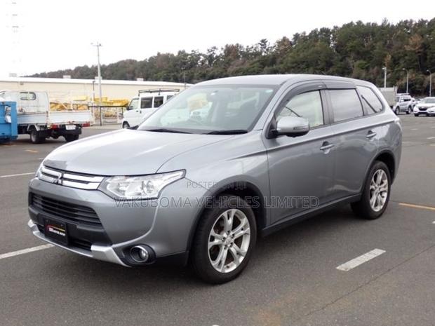 Mitsubishi Outlander 2014 Gray