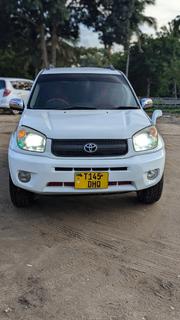 Toyota RAV4 2005 White for sale