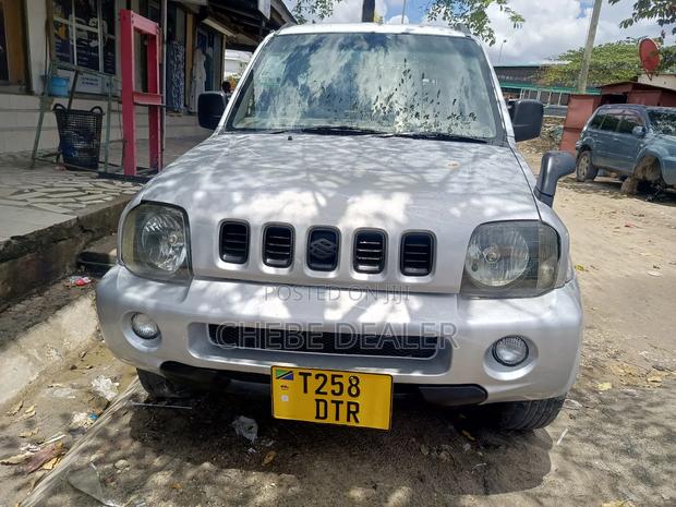 Suzuki Jimny 2003 Silver