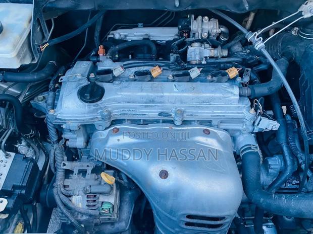 Toyota Noah 2008 Silver