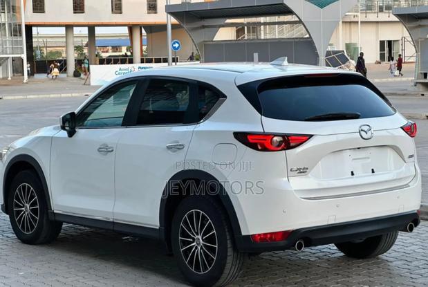 Mazda CX-5 2018 White
