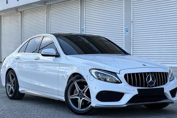 Mercedes-Benz C-Class 2014 White