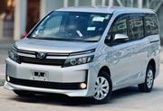 Toyota Voxy SV Premium 2014 Silver for sale