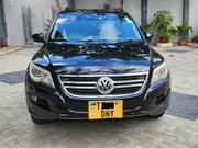 Volkswagen Tiguan 2.0 S 2009 Black for sale