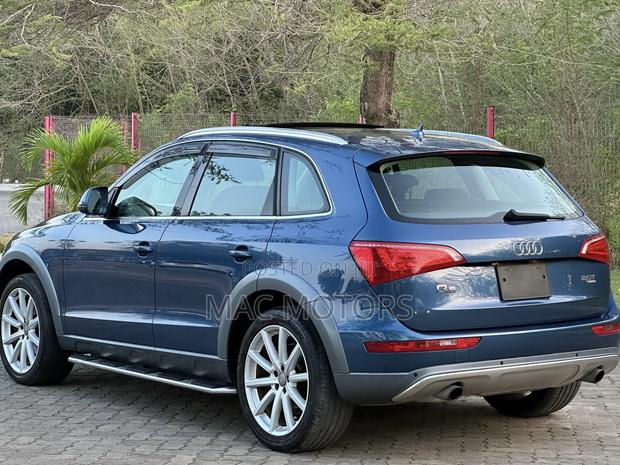 Audi Q5 2.0 TDI Automatic 2011 Blue