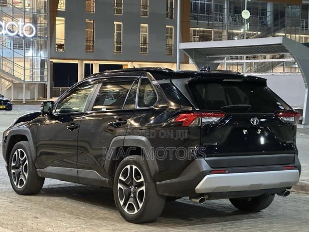 Toyota RAV4 Adventure AWD 2020 Black