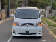 Toyota Alphard 2.4 Petrol FWD 2006 White for sale