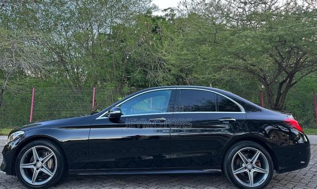 Mercedes-Benz C-Class 2015 Black