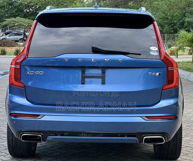 Volvo XC90 T6 R-Design AWD 2018 Blue