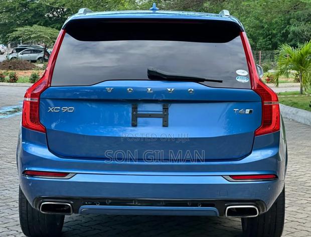 Volvo XC90 2018 Blue