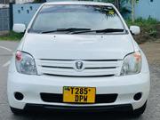 Toyota IST 2004 White for sale