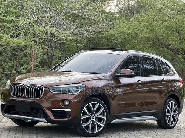 BMW X1 xDrive28i AWD 2016 Brown