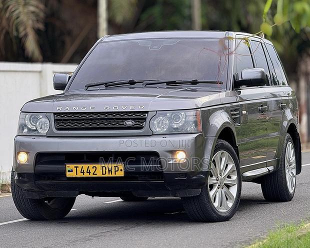 Land Rover Range Rover Sport 2010 Gray