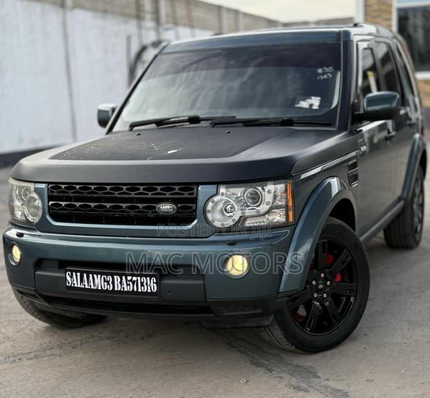 Land Rover Discovery 2011 Blue