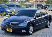 Toyota Crown 2005 Burgundy for sale