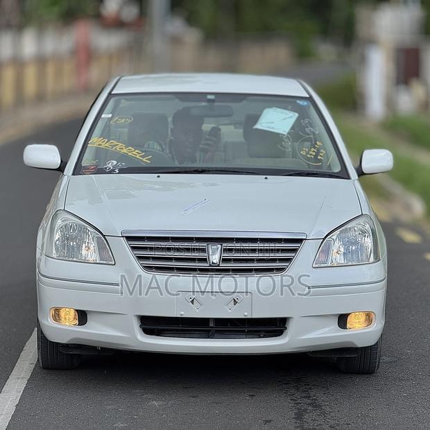 Toyota Premio 2004 White