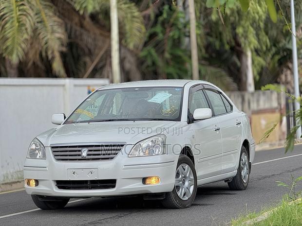 Toyota Premio 2004 White